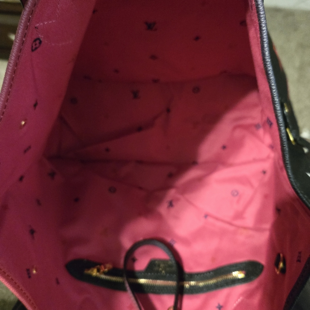 Handbag - Picture 4 of 7